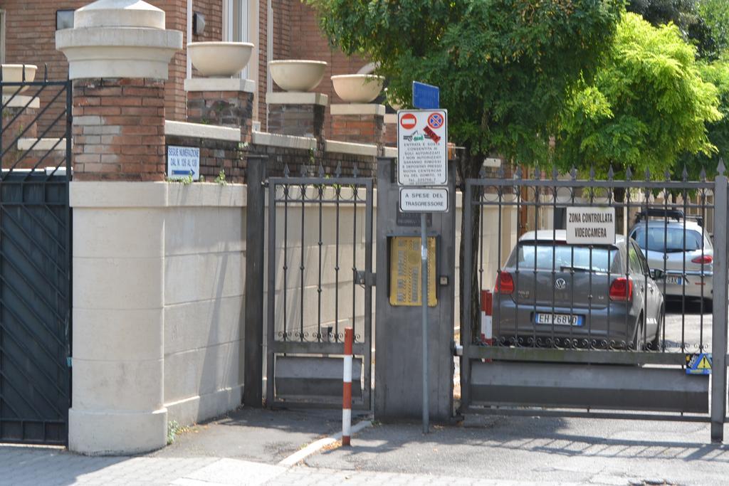 Central Avenue B&B Bologna Exterior foto